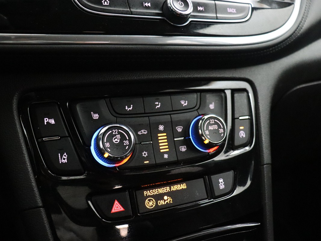 Opel Mokka X