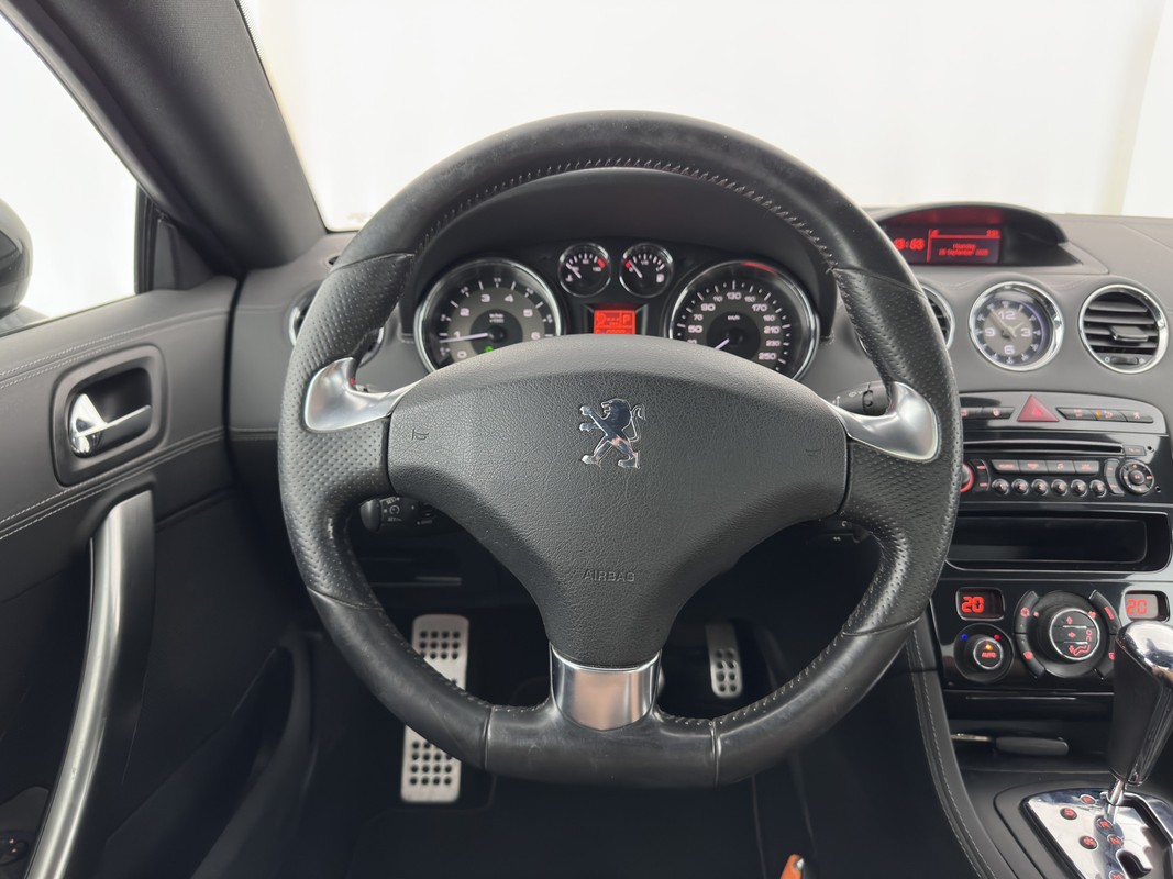 Peugeot RCZ