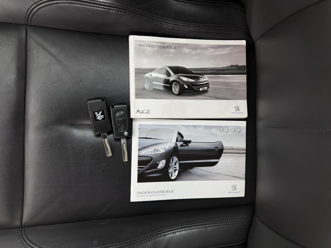 Peugeot RCZ