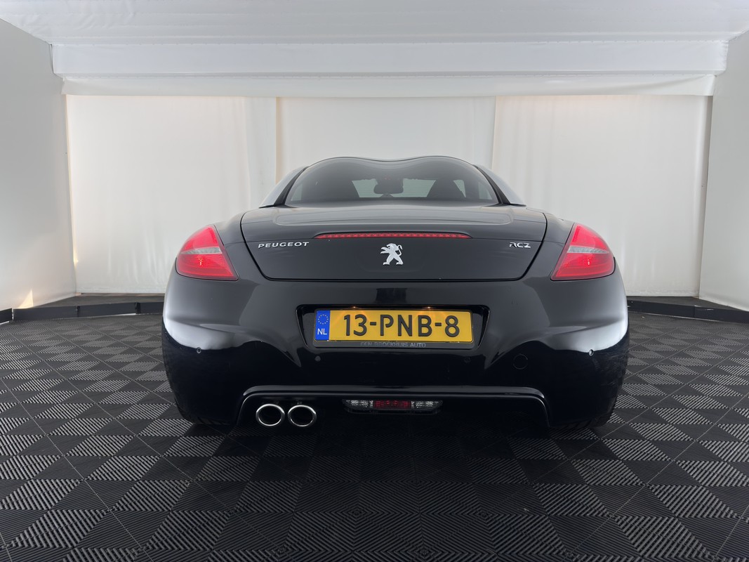 Peugeot RCZ