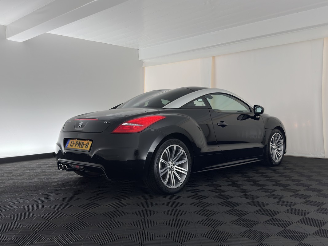 Peugeot RCZ