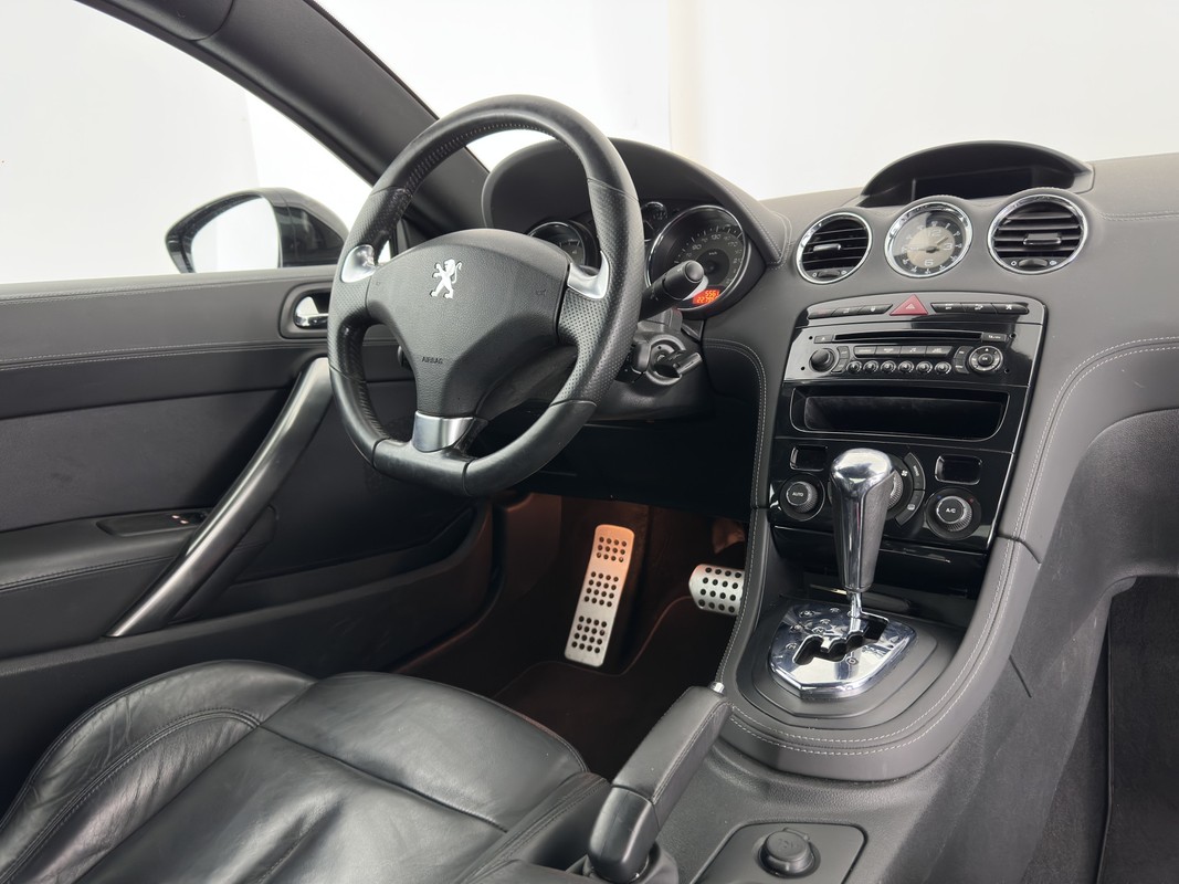 Peugeot RCZ