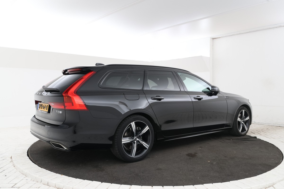 Volvo V90