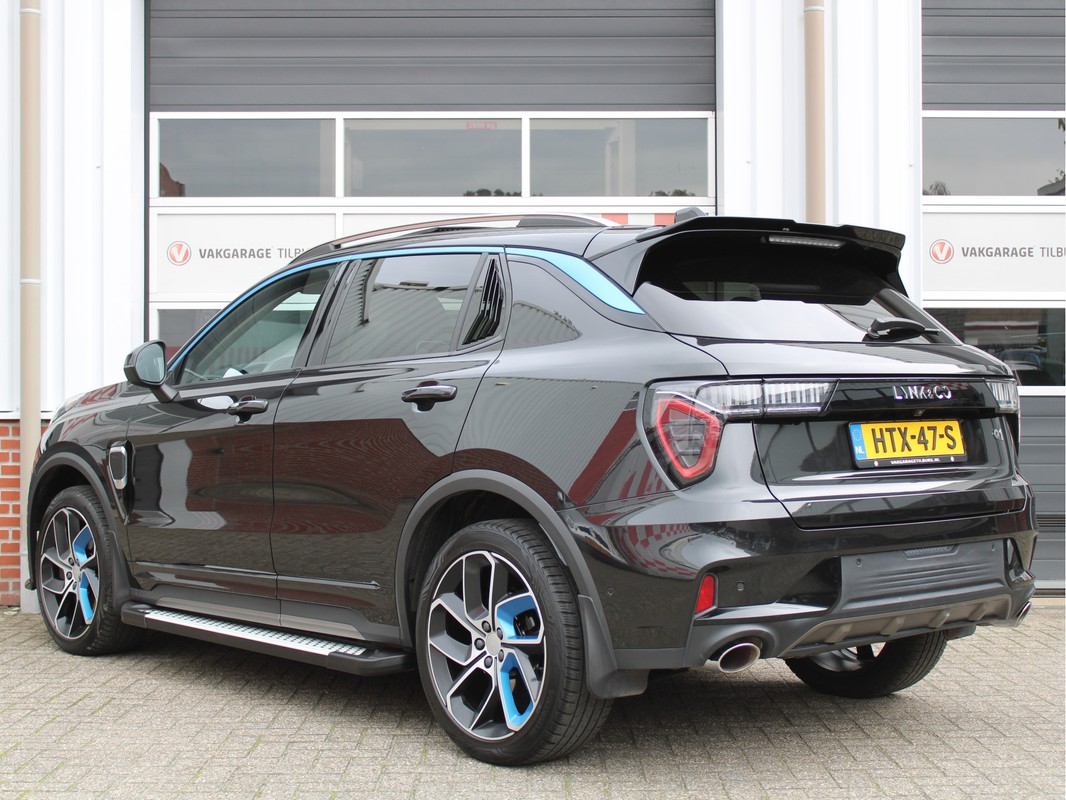 Lynk & Co 01
