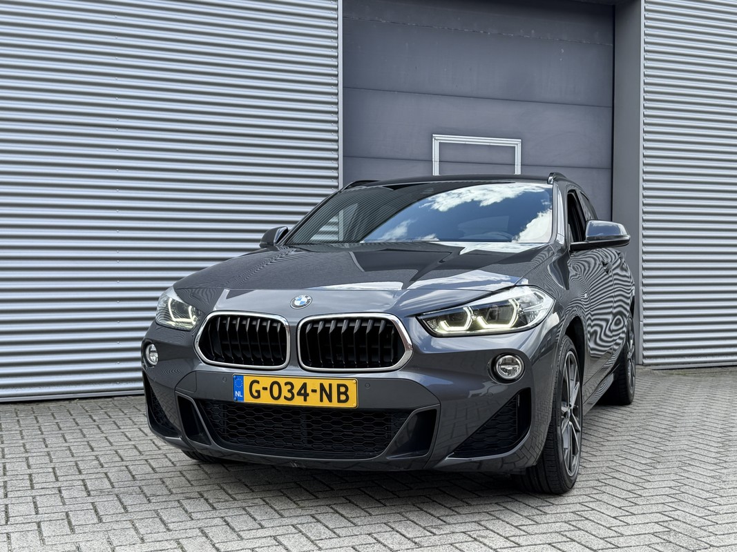 BMW X2