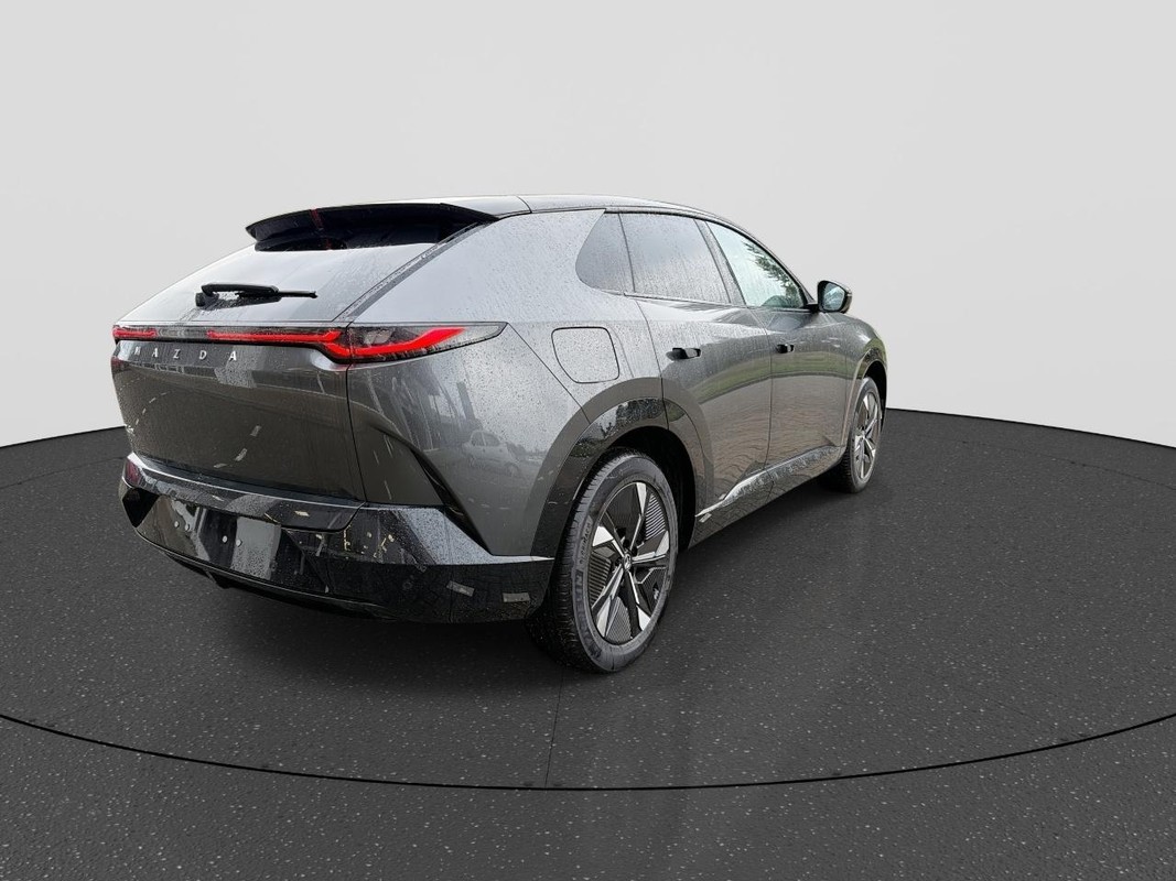 Mazda CX-6e