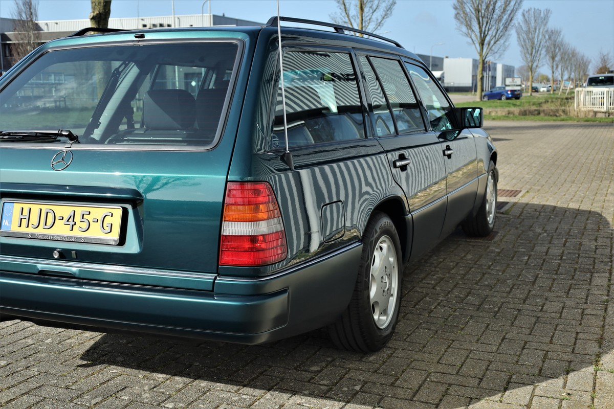 Mercedes-Benz E-Klasse