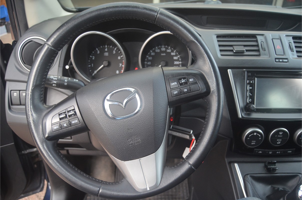 Mazda 5