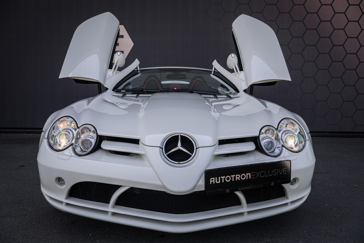 Mercedes-Benz SLR