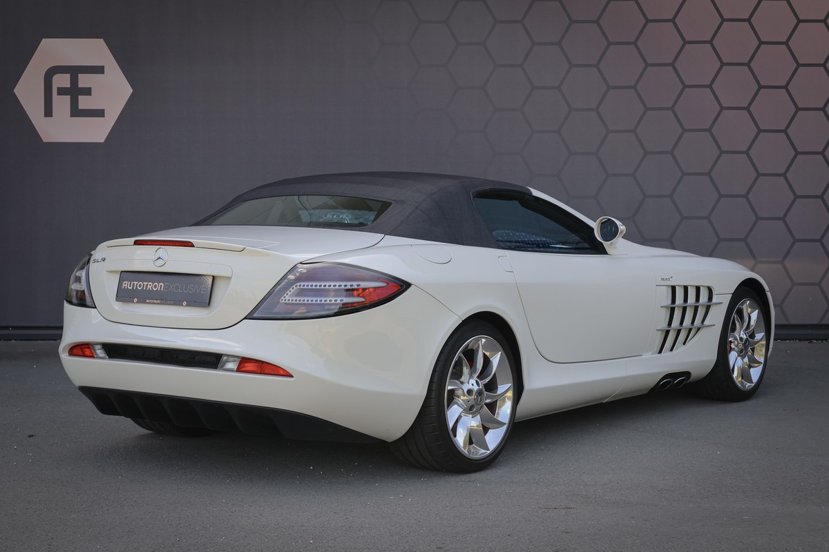 Mercedes-Benz SLR
