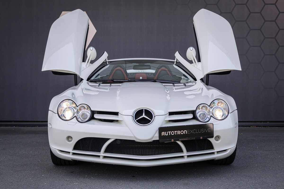 Mercedes-Benz SLR