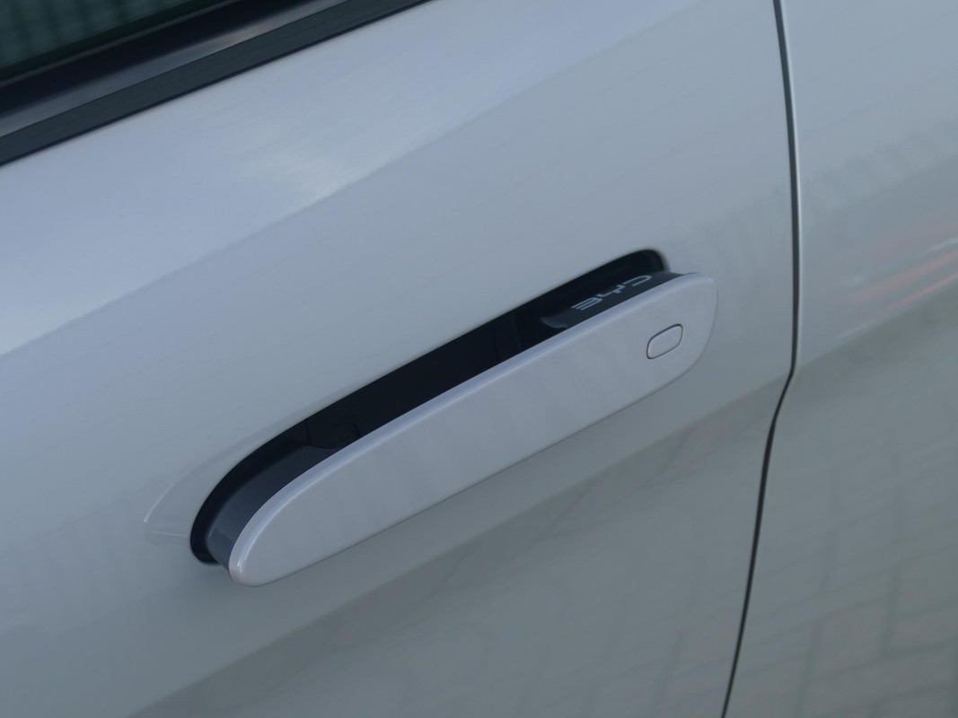 BYD SEALION