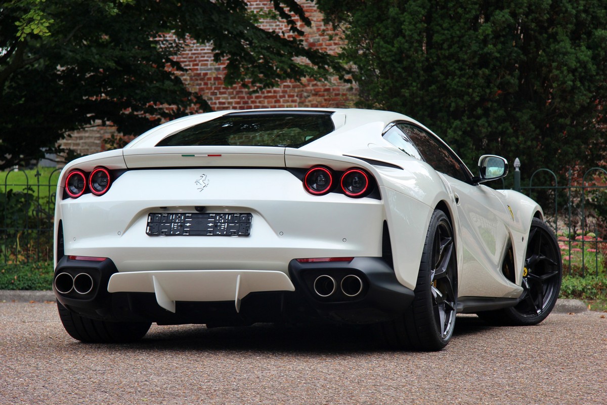 Ferrari 812 Superfast