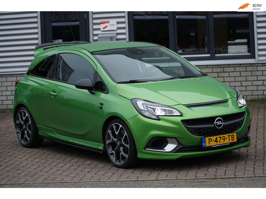 Opel-Corsa-1.6 Turbo OPC MAXTON DESIGN | Lease One en Lenen op Maat maken het mogelijk!