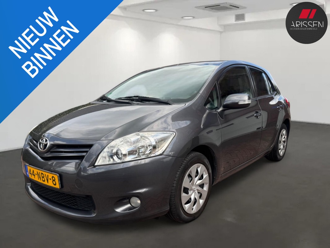 Toyota-Auris-1.3 Aspiration | Lease One en Lenen op Maat maken het mogelijk!