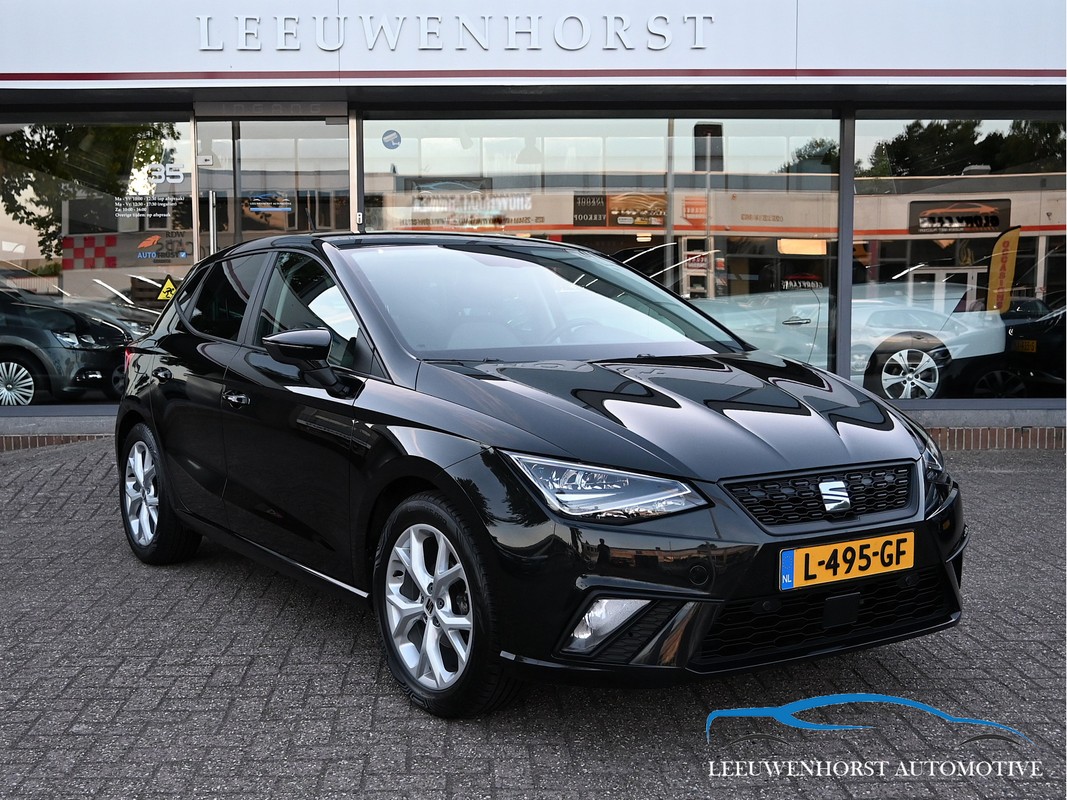 SEAT-Ibiza-1.0 TSI Style Business Intense Plus, | Lease One en Lenen op Maat maken het mogelijk!