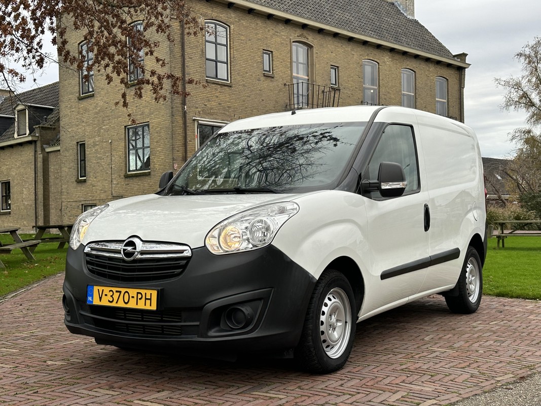 Opel-Combo-1.3 CDTi L1H1 Edition | Lease One en Lenen op Maat maken het mogelijk! Opel-Combo-1.3 CDTi L1H1 Edition | Lease One en Lenen op Maat maken het mogelijk!