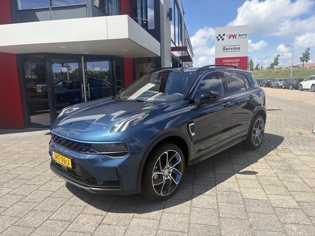 Lynk en Co-01-1.5 Navi | Cruise | Pano | 360 Camera | 15.511 km | Lease One en Lenen op Maat maken het mogelijk! Lynk en Co-01-1.5 Navi | Cruise | Pano | 360 Camera | 15.511 km | Lease One en Lenen op Maat maken het mogelijk!
