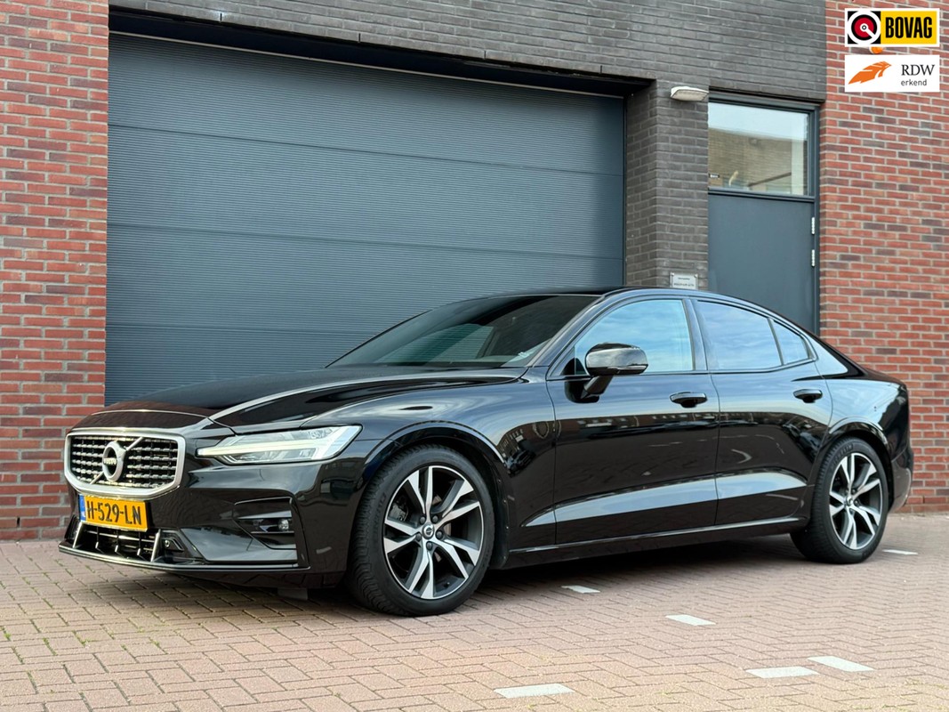 Volvo-S60-2.0 T4 R-Design | Leder | Pano | LED | BLISS | Adaptive CC | Lease One en Lenen op Maat maken het mogelijk! Volvo-S60-2.0 T4 R-Design | Leder | Pano | LED | BLISS | Adaptive CC | Lease One en Lenen op Maat maken het mogelijk!