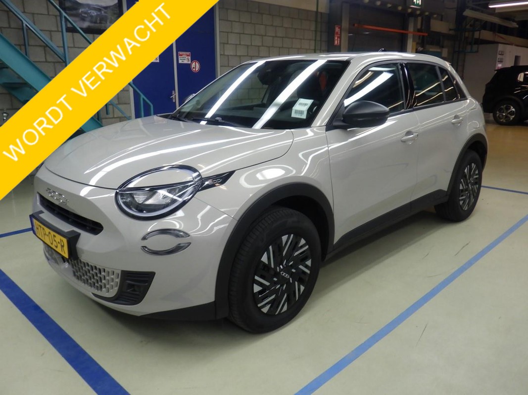 Fiat-600-1.2 Hybrid Urban | Lease One en Lenen op Maat maken het mogelijk! Fiat-600-1.2 Hybrid Urban | Lease One en Lenen op Maat maken het mogelijk!