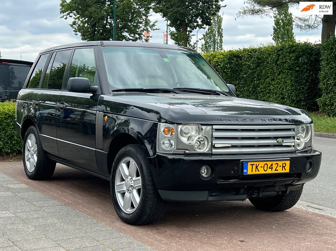 Land Rover-Range Rover-4.4 V8 Vogue | Lease One en Lenen op Maat maken het mogelijk!