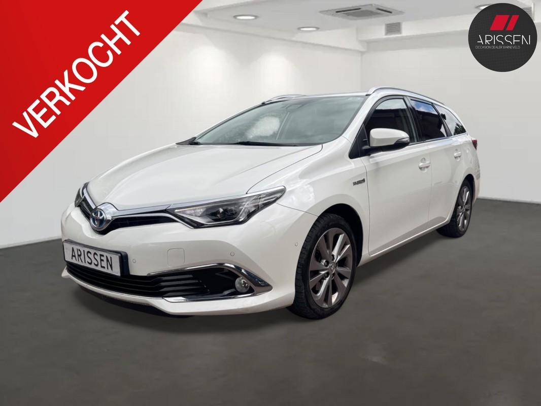 Toyota-Auris-Touring Sports 1.8 Hybrid Executive Go | Lease One en Lenen op Maat maken het mogelijk!
