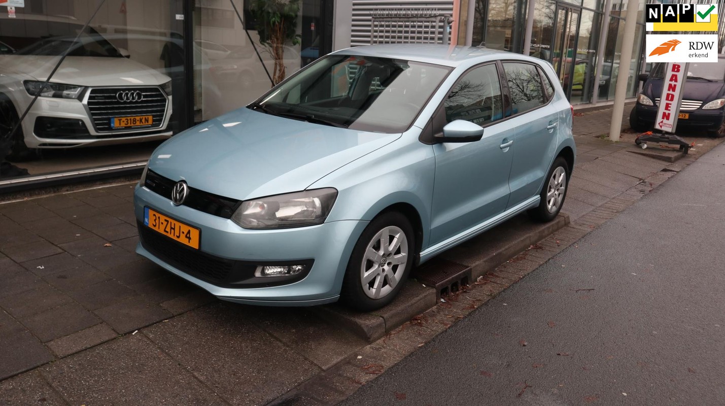 Volkswagen-Polo-1.2 TDI BlueMotion Comfort Edition NAVIGATIE/LM VELGEN | Lease One en Lenen op Maat maken het mogelijk! Volkswagen-Polo-1.2 TDI BlueMotion Comfort Edition NAVIGATIE/LM VELGEN | Lease One en Lenen op Maat maken het mogelijk!