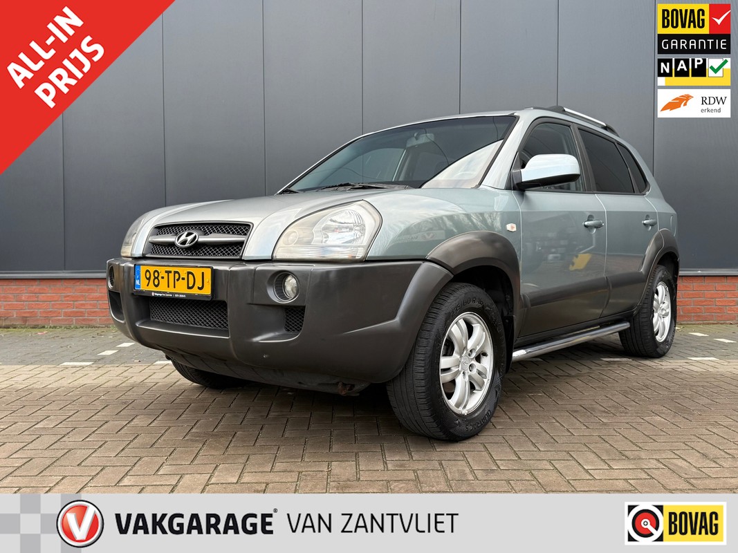 Hyundai-Tucson-2.0i Style (Eerste eigenaar|12 mnd BOVAG-garantie) | Lease One en Lenen op Maat maken het mogelijk!