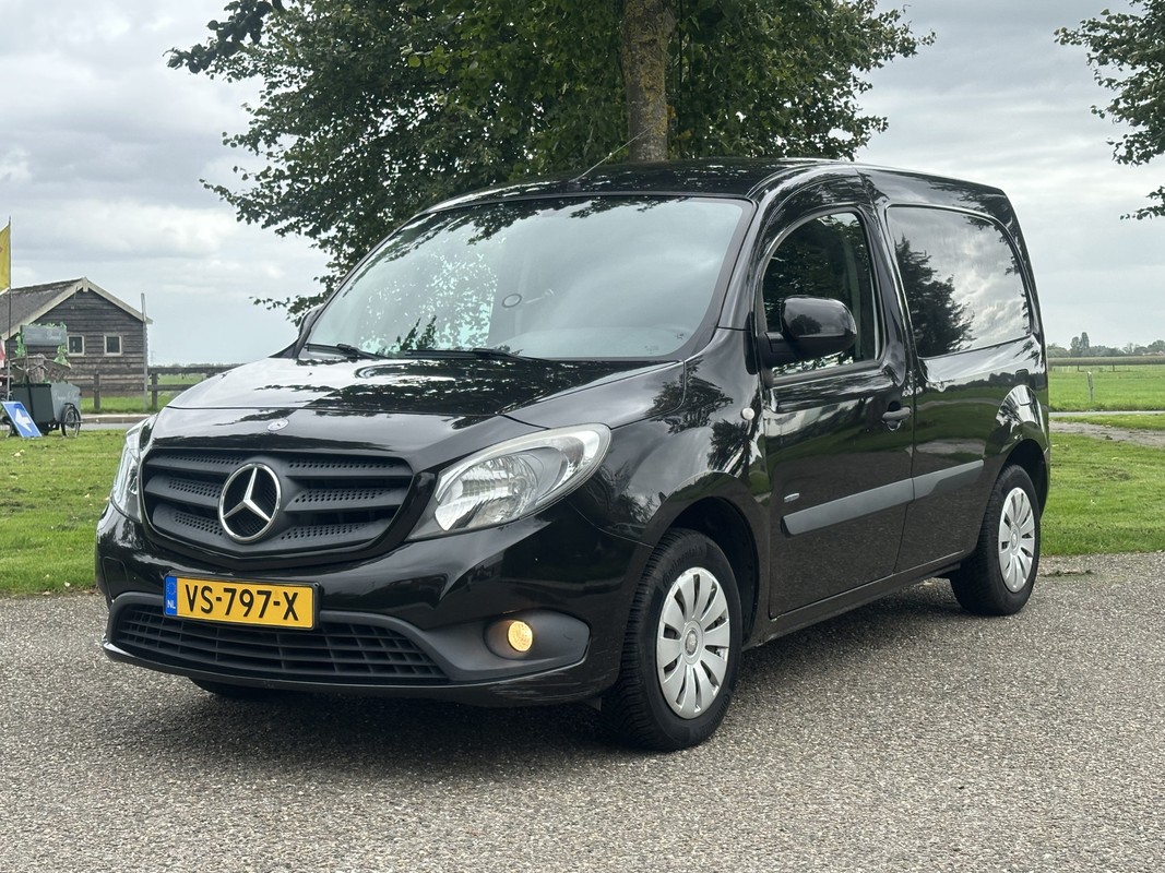 Mercedes-Benz-Citan-108 CDI BlueEFFICIENCY | Lease One en Lenen op Maat maken het mogelijk!