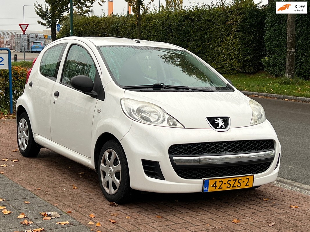 Peugeot-107-1.0XR | Airco |NWE APK 10-2026! | Lease One en Lenen op Maat maken het mogelijk! Peugeot-107-1.0XR | Airco |NWE APK 10-2026! | Lease One en Lenen op Maat maken het mogelijk!