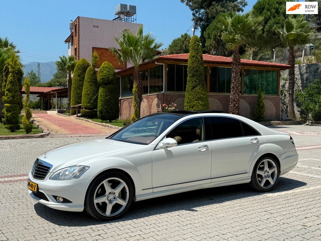 Mercedes-Benz-S-Klasse-S320 CDI 4-Matic Lang AMG-PAKET/DESIGNO/PANO/BOMVOL | Lease One en Lenen op Maat maken het mogelijk!