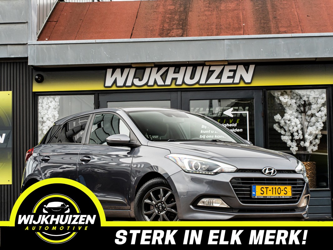 Hyundai-i20-1.0 T-GDI Black Edition met Led !!! Camera !!! 15 Inch !!! Cruise !!! | Lease One en Lenen op Maat maken het mogelijk!