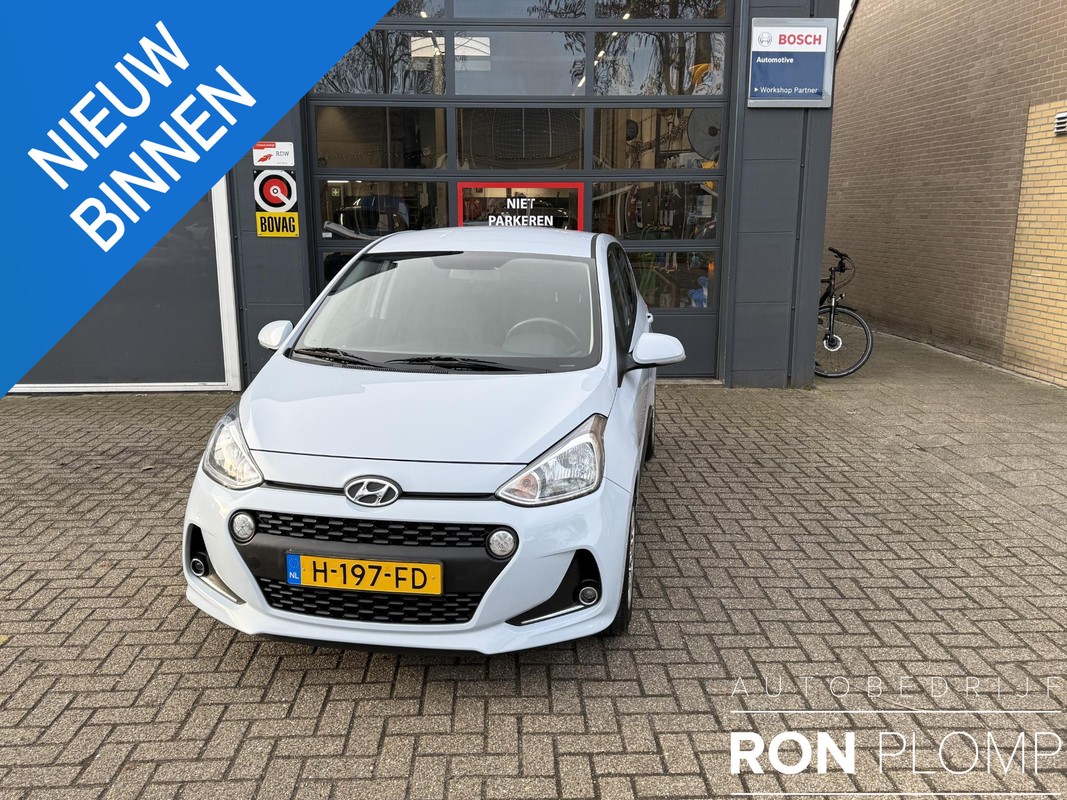 Hyundai-i10-1.0i Premium | Lease One en Lenen op Maat maken het mogelijk!