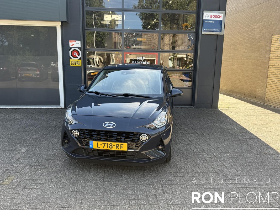 Hyundai-i10-1.0 Comfort | Lease One en Lenen op Maat maken het mogelijk! Hyundai-i10-1.0 Comfort | Lease One en Lenen op Maat maken het mogelijk!