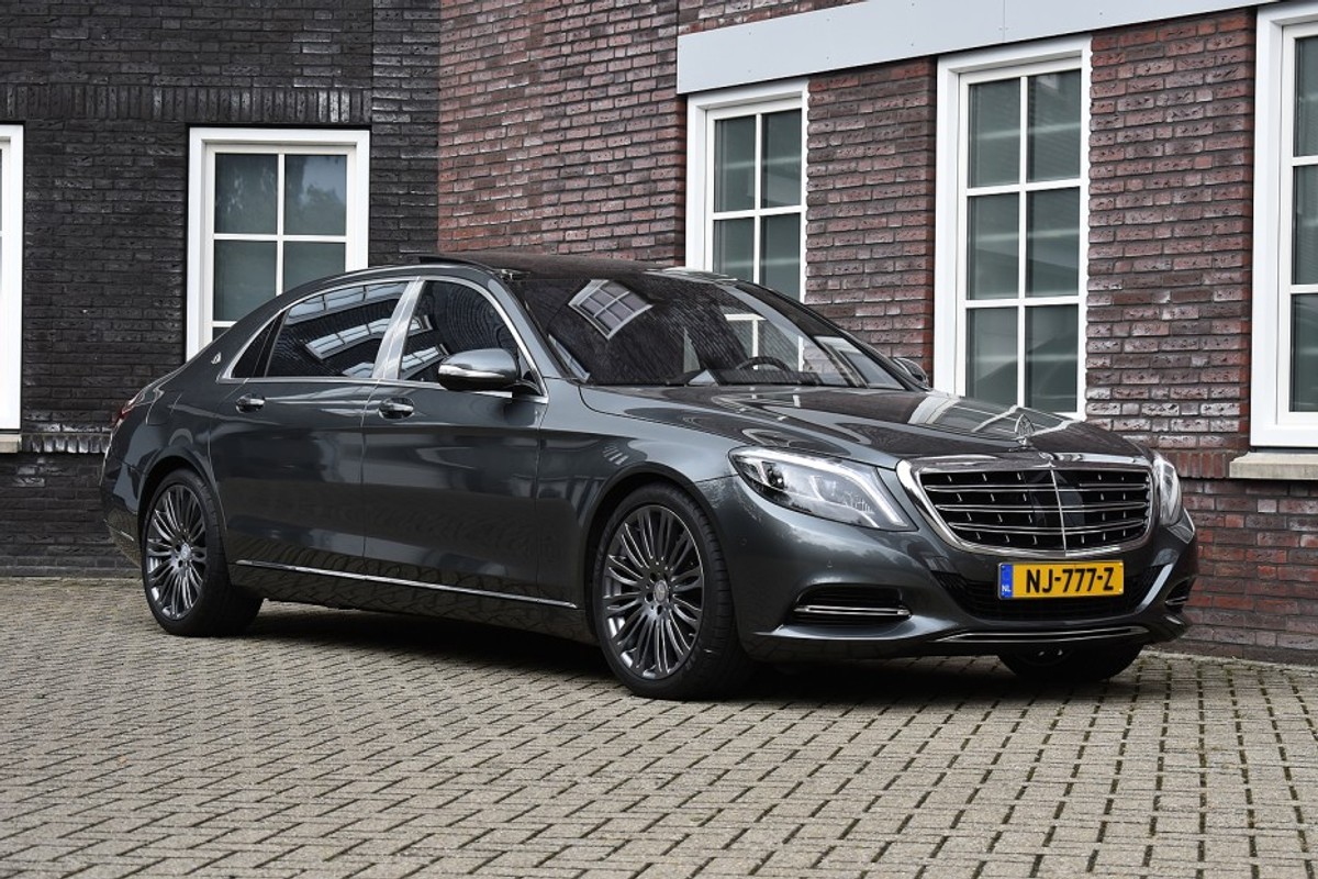 Mercedes-Benz-S-Klasse-500 Maybach/NL auto/ 1e eigenaar - Zeer netjes - schade vrij Wij zijn op afspraak geopend! Graag bellen voor uw komst. | Lease One en Lenen op Maat maken het mogelijk!