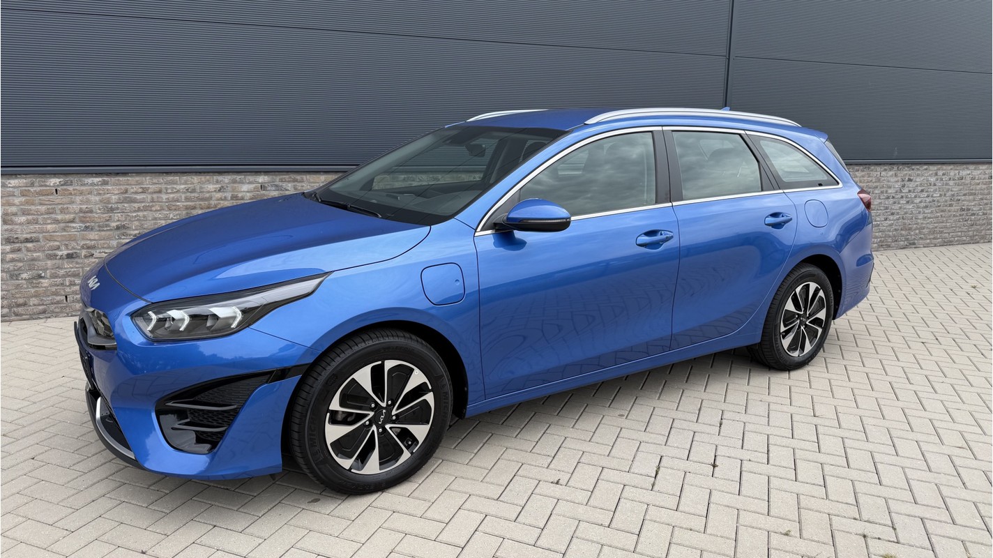 Kia-Ceed-1.6 GDI PHEV DynamicPlusLine | Lease One en Lenen op Maat maken het mogelijk!