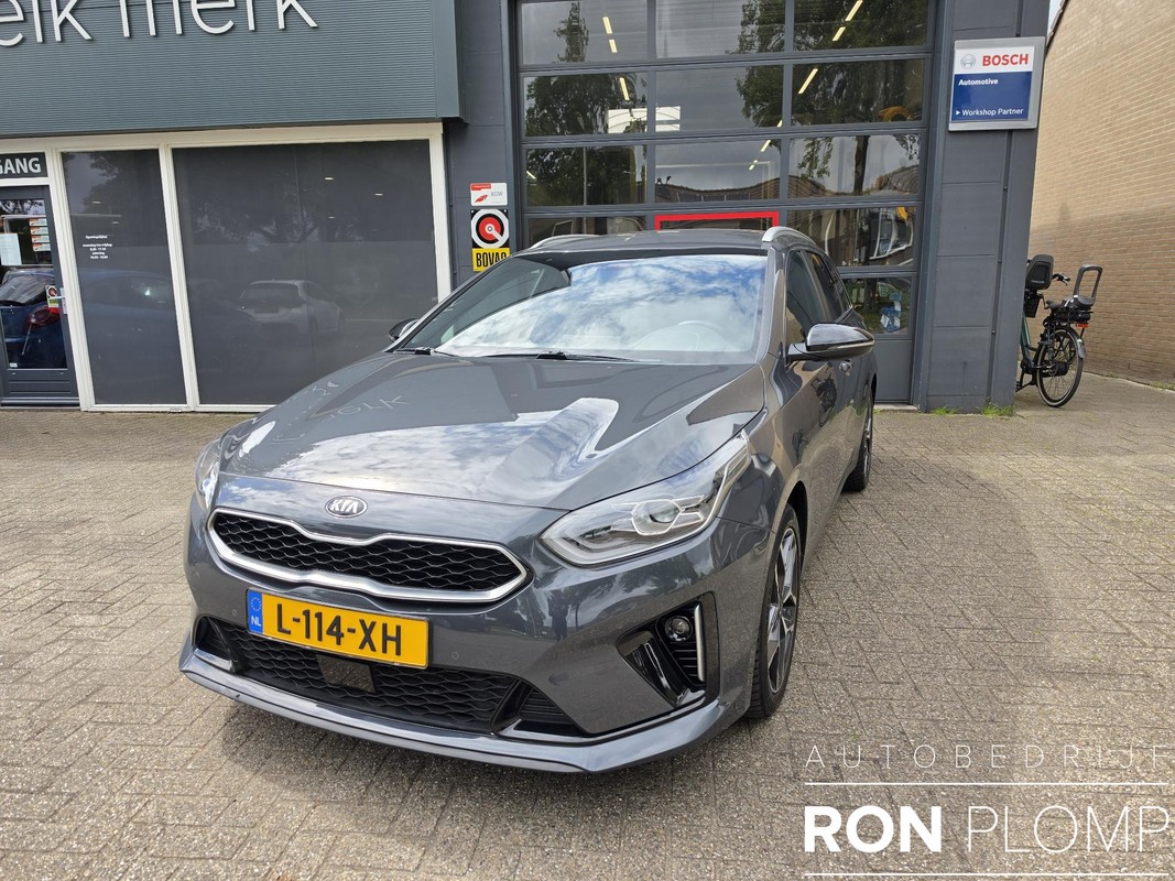 Kia-Ceed-1.0 T-GDi GT-Line Business Edition | Lease One en Lenen op Maat maken het mogelijk!