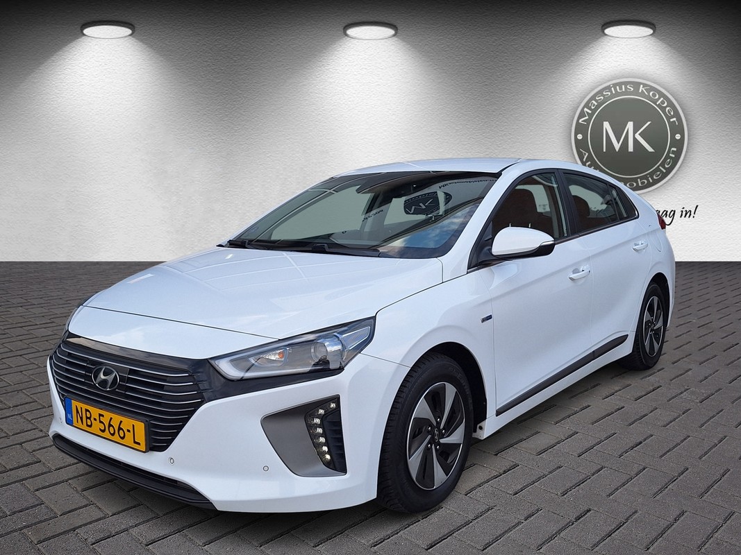 Hyundai-IONIQ-1.6 GDi Comfort, | Lease One en Lenen op Maat maken het mogelijk!