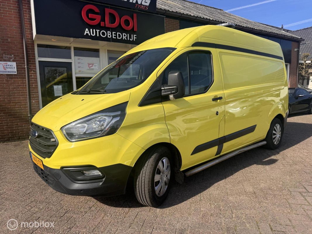 Ford-Transit Custom-300 2.0 TDCI L2H2 automaat | Lease One en Lenen op Maat maken het mogelijk!