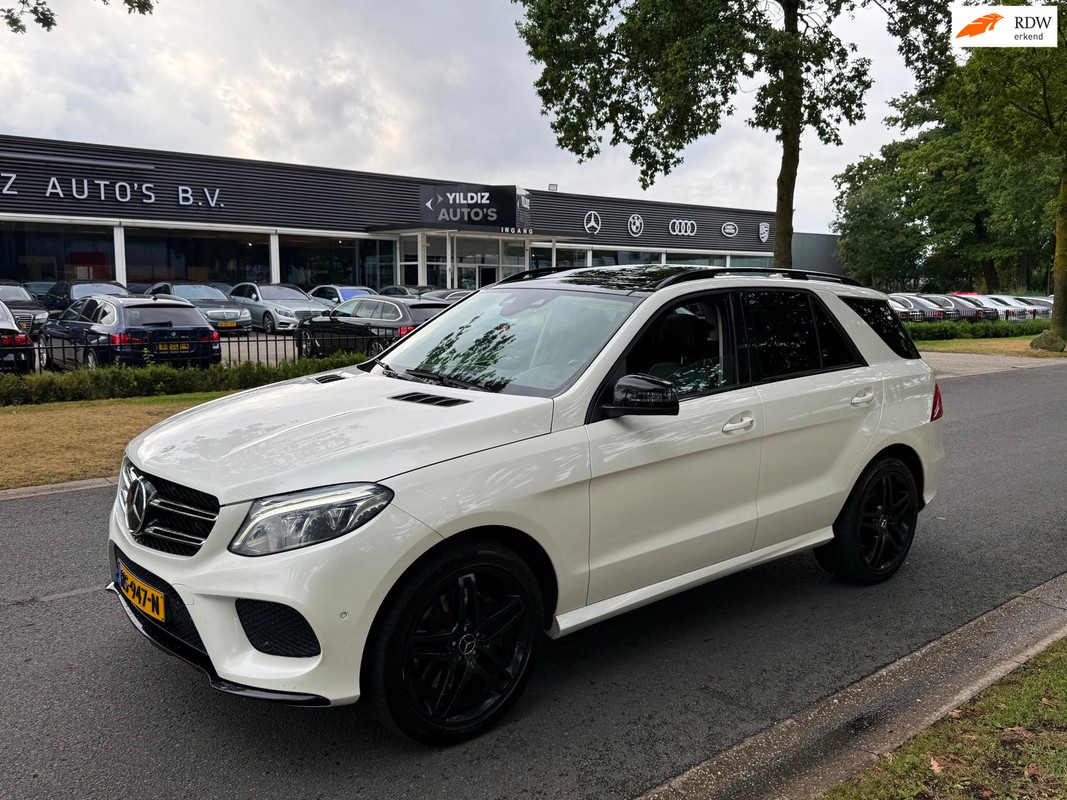 Mercedes-Benz-GLE-GLE500 e 4MATIC/AMG-Line/Night-Pakket/BTW/Designo | Lease One en Lenen op Maat maken het mogelijk! Mercedes-Benz-GLE-GLE500 e 4MATIC/AMG-Line/Night-Pakket/BTW/Designo | Lease One en Lenen op Maat maken het mogelijk!