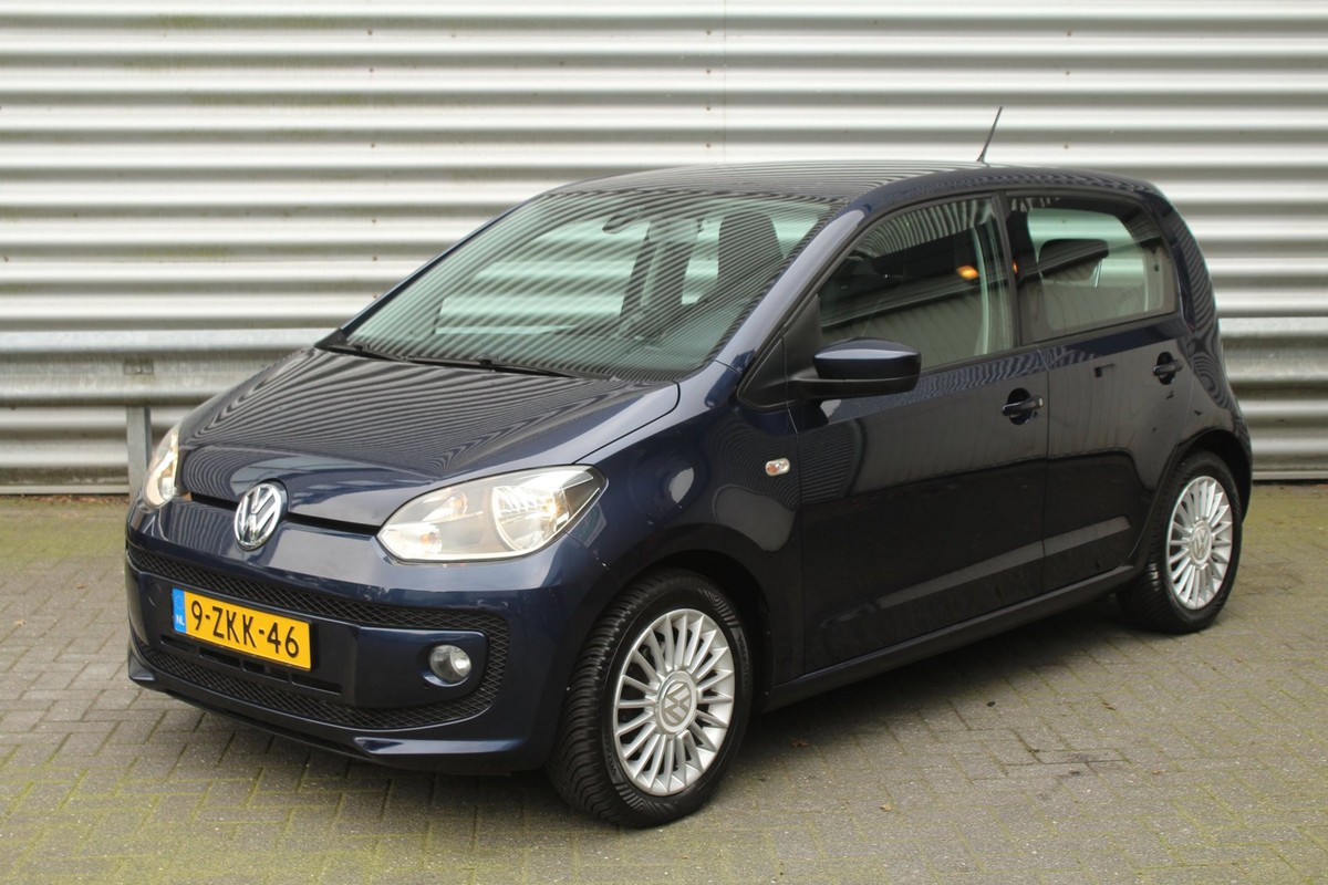 Volkswagen-up!-1.0 60pk high up! NL-Auto NAP Navi LMV Fender | Lease One en Lenen op Maat maken het mogelijk!