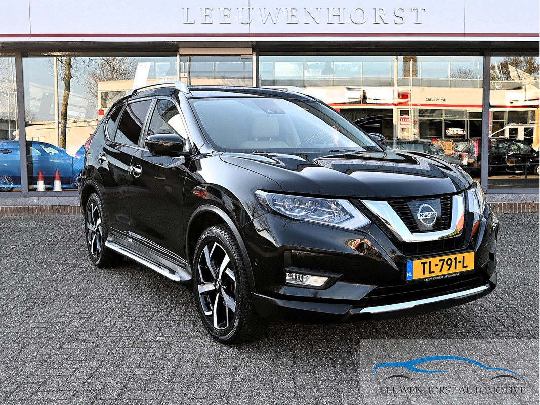 Nissan-X-Trail-1.6 DIG-T Tekna, Black Edition, pano, leer, full option, NL-auto | Lease One en Lenen op Maat maken het mogelijk!