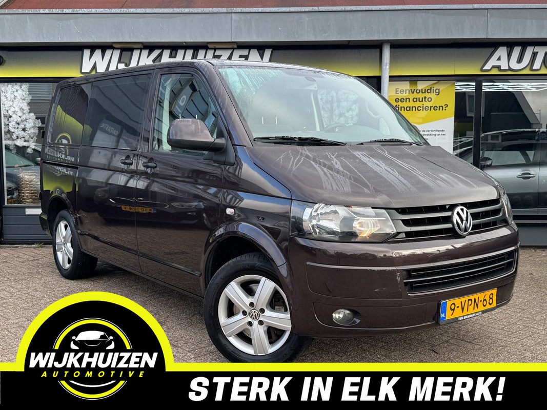 Volkswagen-Transporter-2.0 TDI L1H1 DC Highline Automaat met Airco !!! 17 Inch !!! Dealer Onderhouden !!! | Lease One en Lenen op Maat maken het mogelijk!