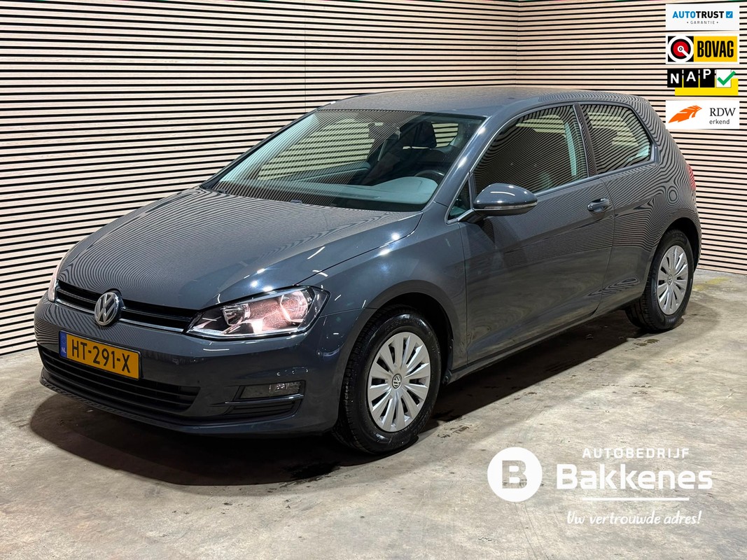 Volkswagen-Golf-1.2 TSI Trendline | 1e eigenaar | NAP | Airco | Trekhaak | Lease One en Lenen op Maat maken het mogelijk!