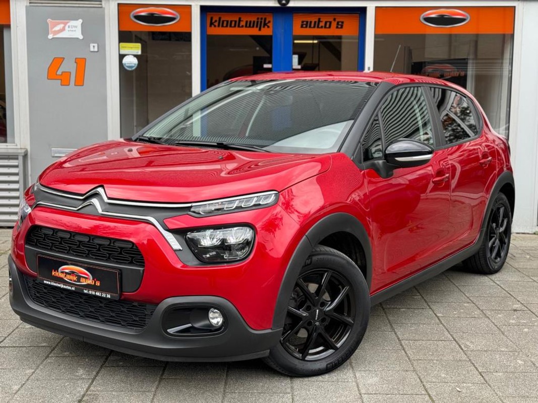Citroën-C3-1.2 PureTech Feel Navigatie Cruise Full LED LM Trekhaak 1e Eigenaar | Lease One en Lenen op Maat maken het mogelijk!