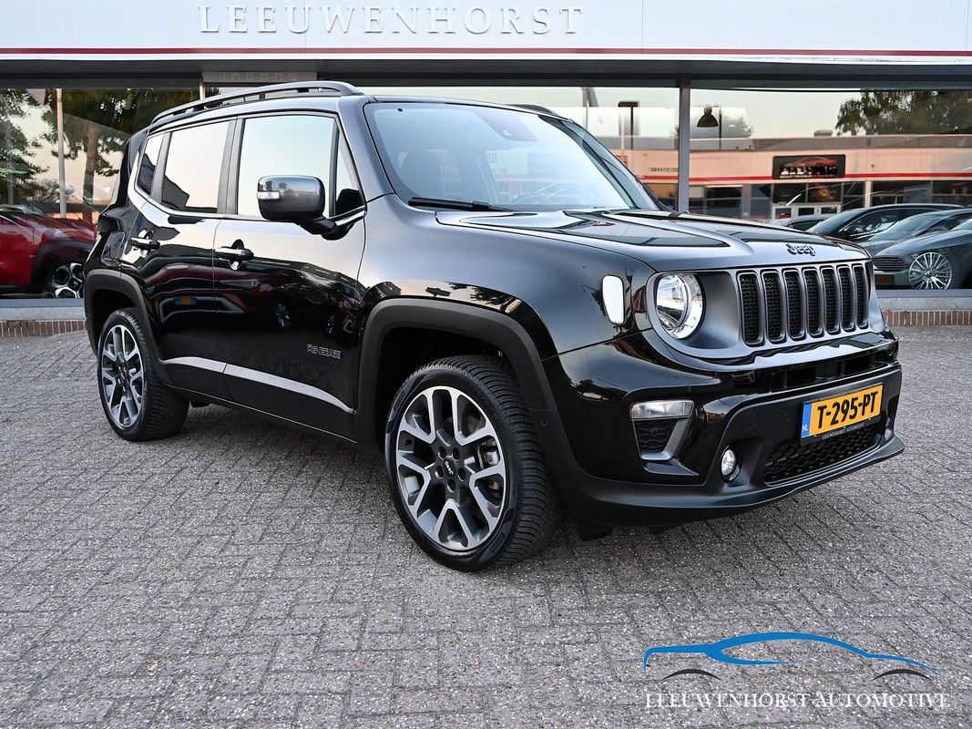 Jeep-Renegade-4xe 240 Plug-in Hybrid Electric 80th Anniversary | Lease One en Lenen op Maat maken het mogelijk!