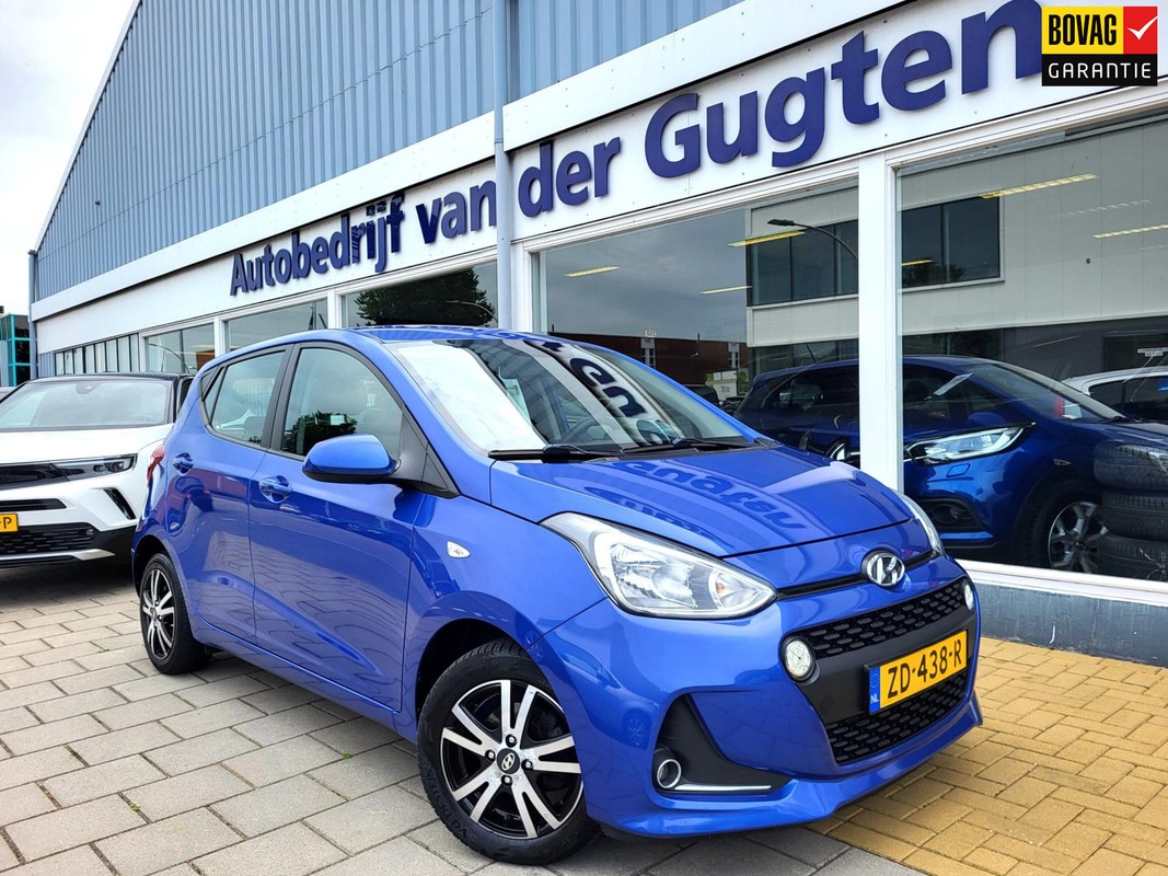 Hyundai-i10-1.0i Comfort / Carplay & Android / Airco / Park. Sensoren / | Lease One en Lenen op Maat maken het mogelijk!