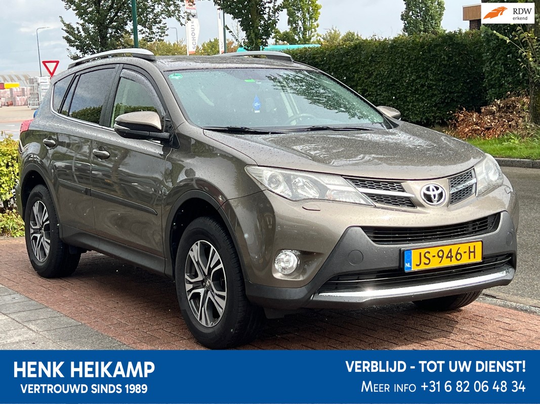 Toyota-RAV4-2.0 Dynamic 4WD *Navi| Trekhaak| APK 11-2027! | Lease One en Lenen op Maat maken het mogelijk! Toyota-RAV4-2.0 Dynamic 4WD *Navi| Trekhaak| APK 11-2027! | Lease One en Lenen op Maat maken het mogelijk!