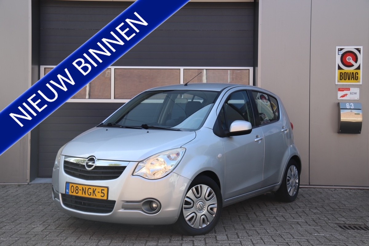 Opel-Agila-1.0 Edition LPG, Trekhaak, Airco | Lease One en Lenen op Maat maken het mogelijk!