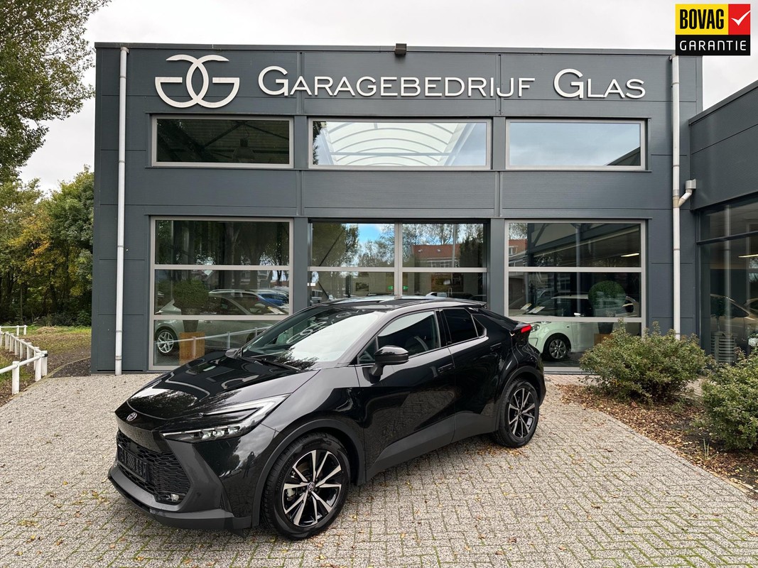Toyota-C-HR-1.8 Hybrid 140 Dynamic stoel - stuur verwarming. | Lease One en Lenen op Maat maken het mogelijk!